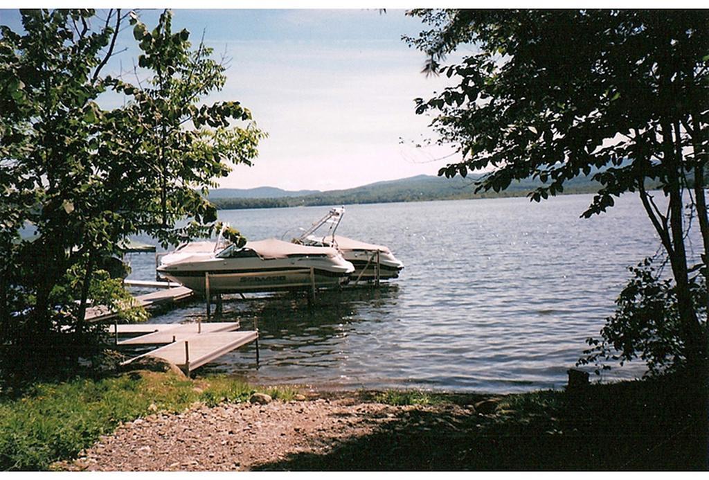 B&B Hillhouse Lac-Brome Exterior photo